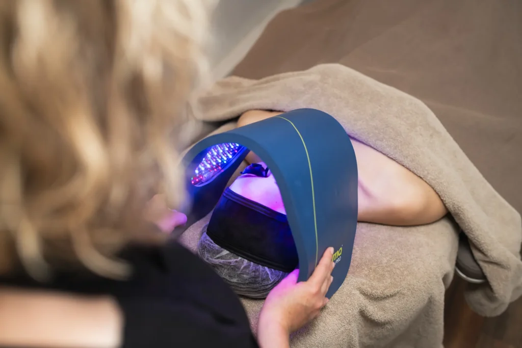 Celluma LED-lichttherapie bij Dessa Skin